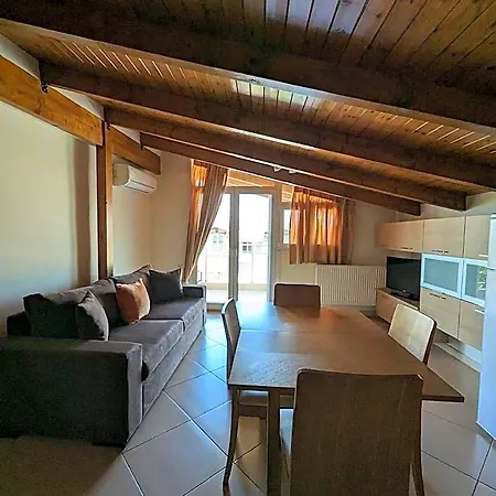 Hotel Samaras - Sea View Attic *